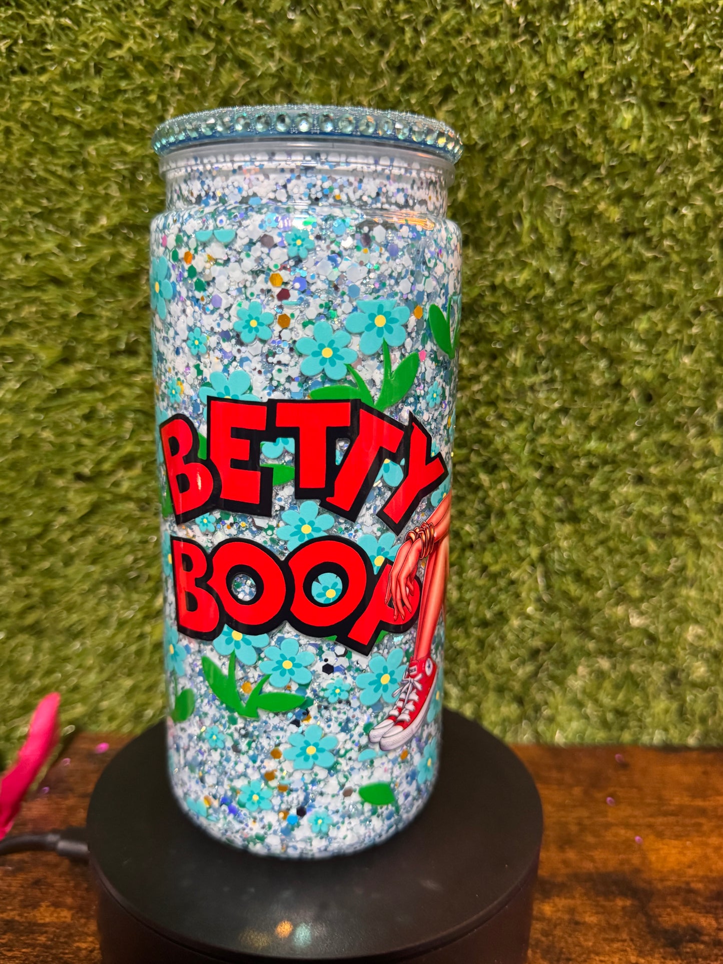 20oz Betty Tumbler