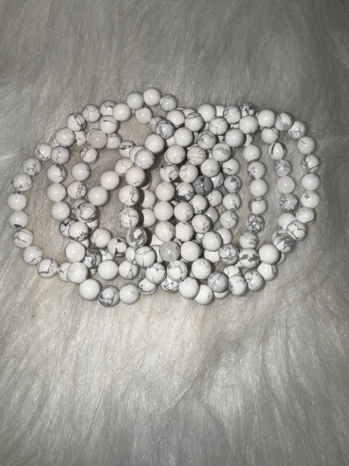 Howlite Bracelet 8mm