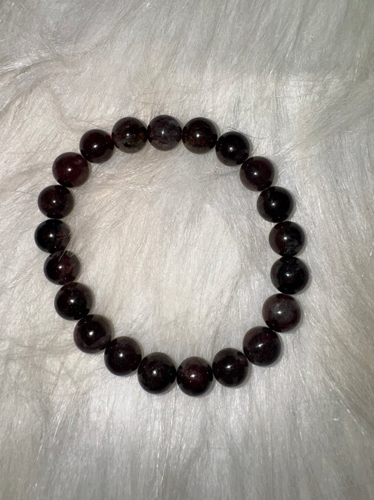 Starlight Garnet Bracelet 9mm