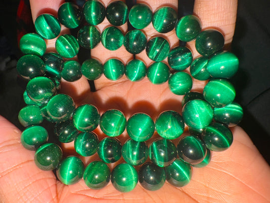 Green tigers eye bracelet