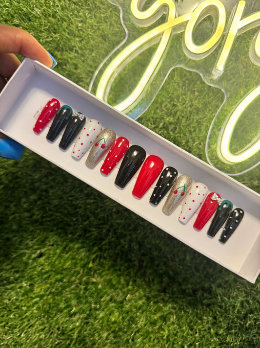 Press On Nails Cherry