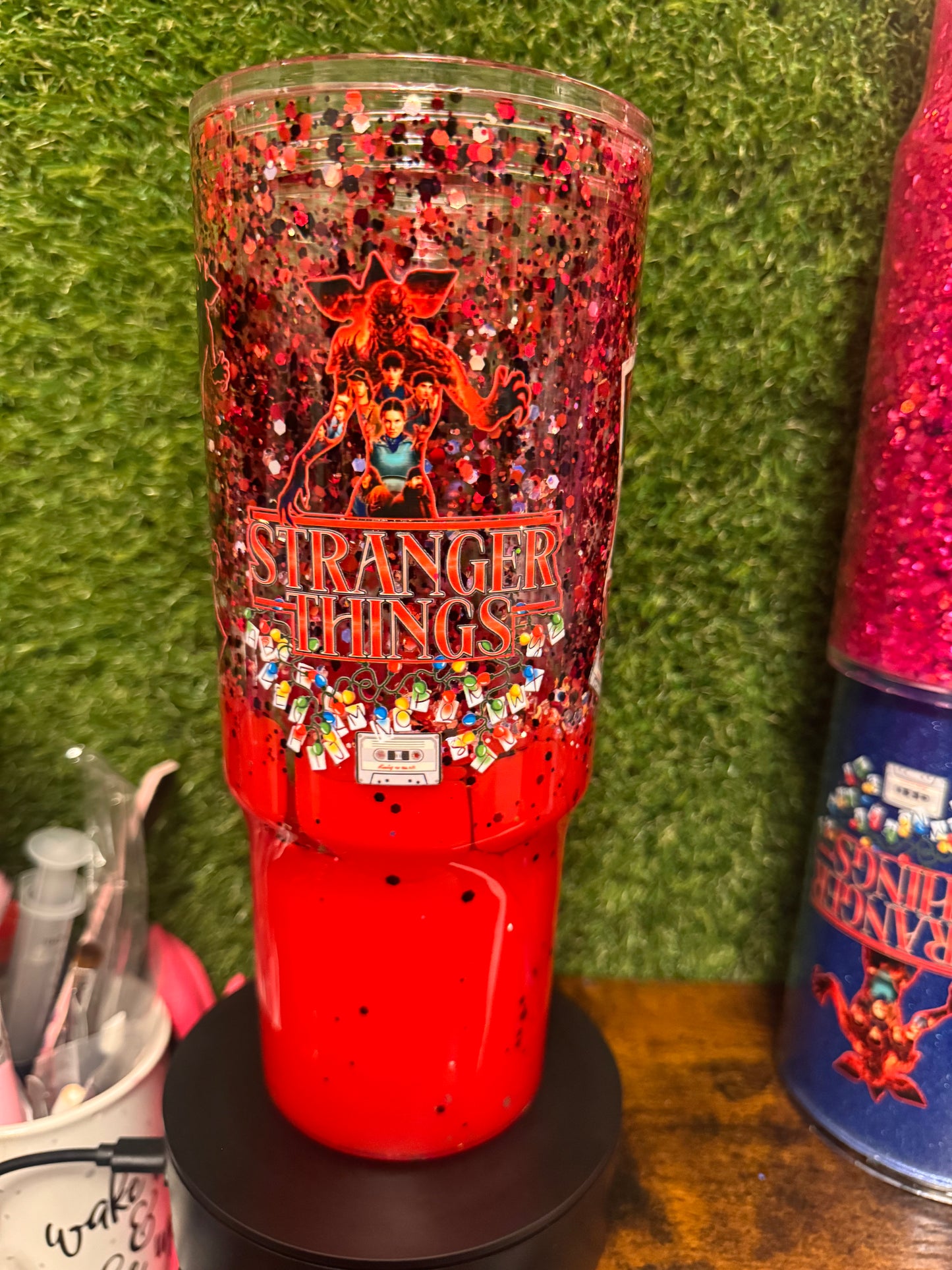 40oz Lava Tumbler Stranger