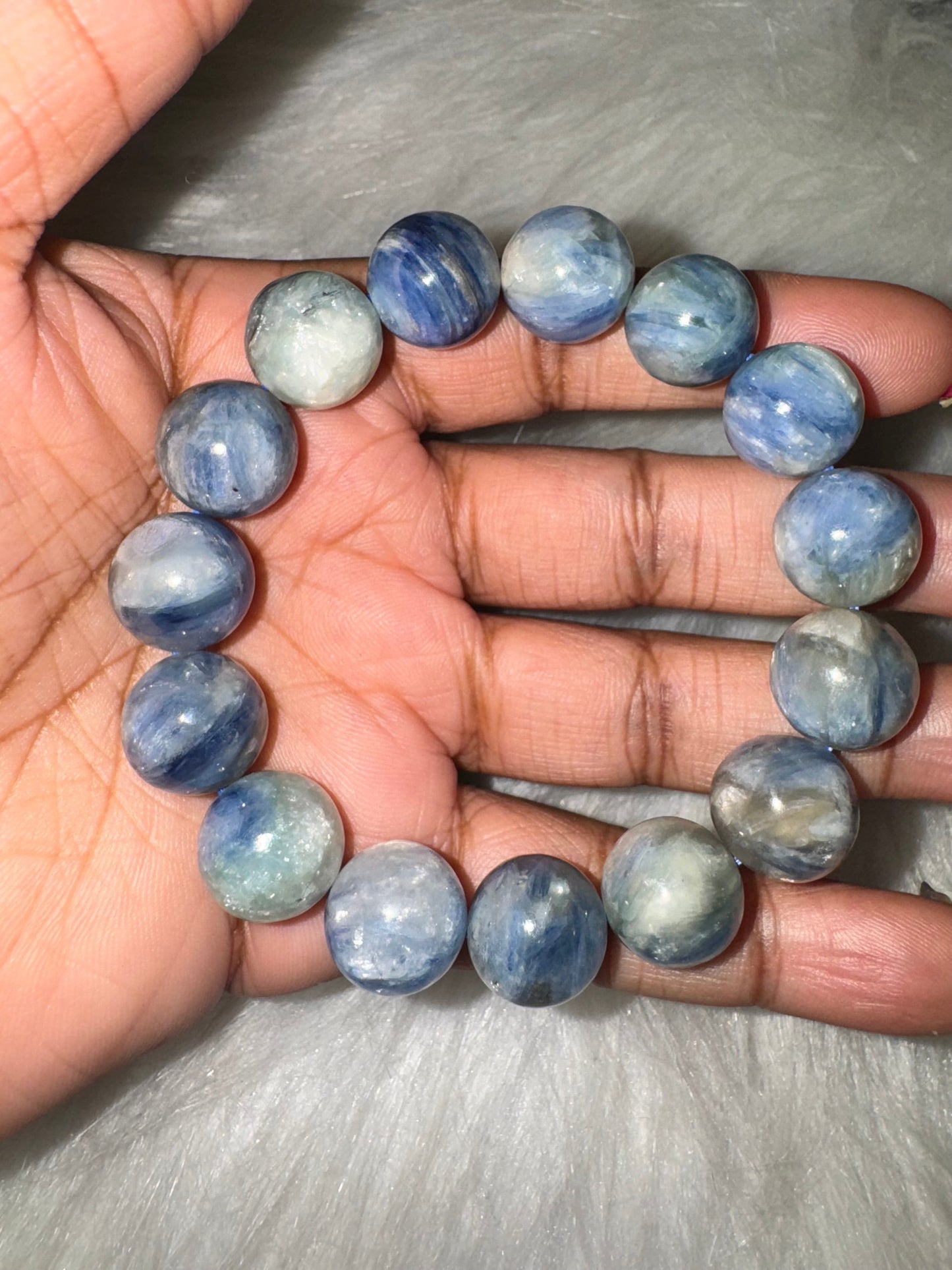 Kyanite Bracelet 7mm